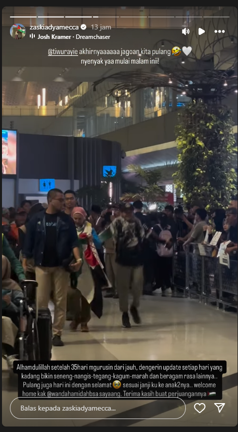 Wanda Hamidah kembali ke Indonesia
